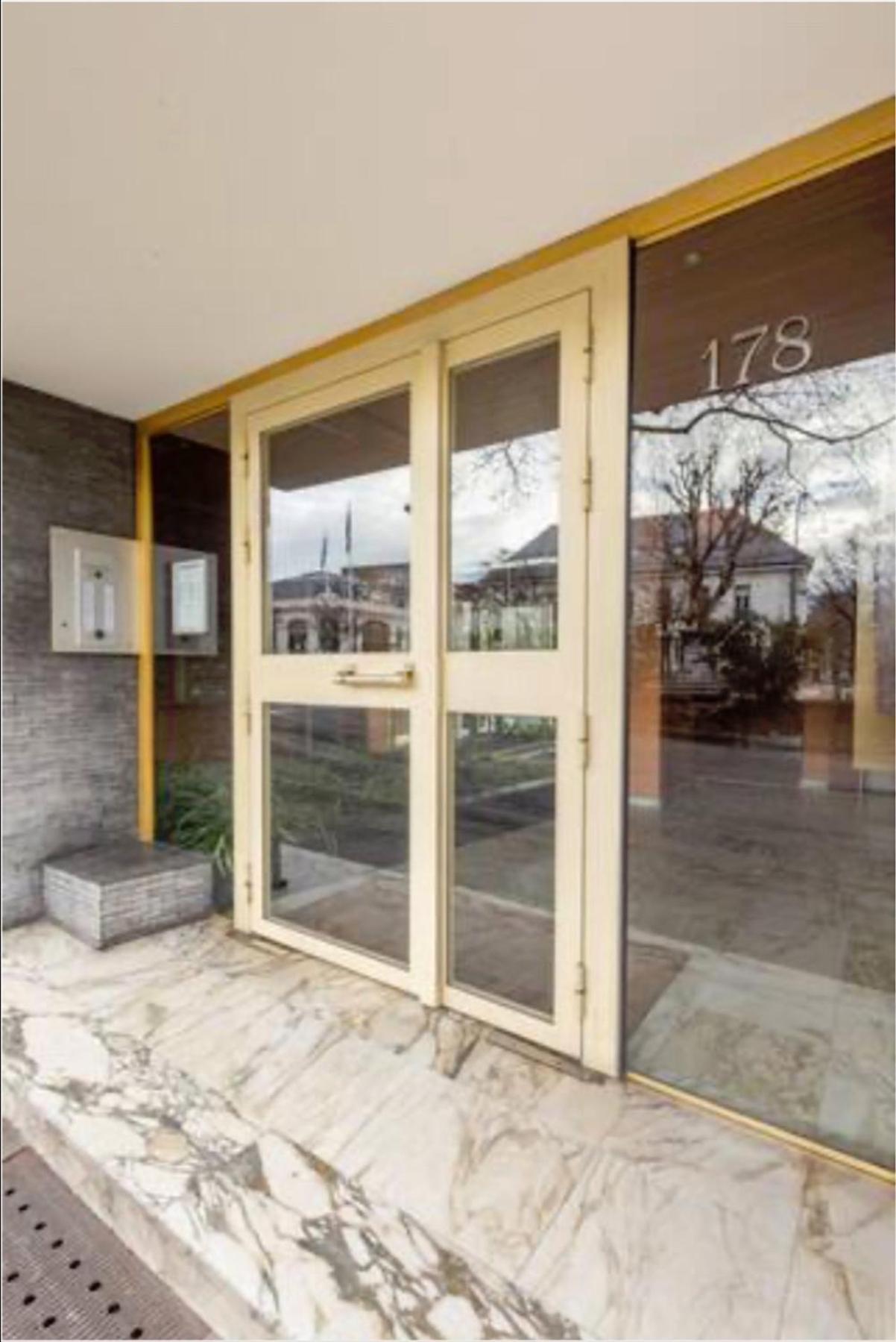 Logement Autour De Moi * * * * * Chambéry 외부 사진